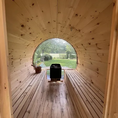 De Appelbloesem 6-persoons Met Overdekte Hottub, Barrelsauna, Lounge, Wifi Ferienhaus
