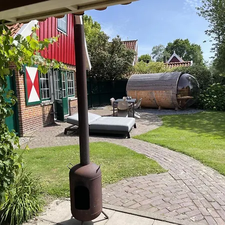 Holiday home De Appelbloesem 6-persoons Met Overdekte Hottub, Barrelsauna, Lounge, Wifi *