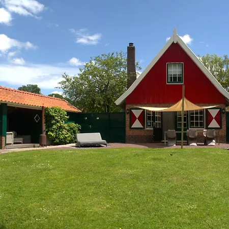 De Appelbloesem 6-persoons Met Overdekte Hottub, Barrelsauna, Lounge, Wifi Holiday home Lievelde