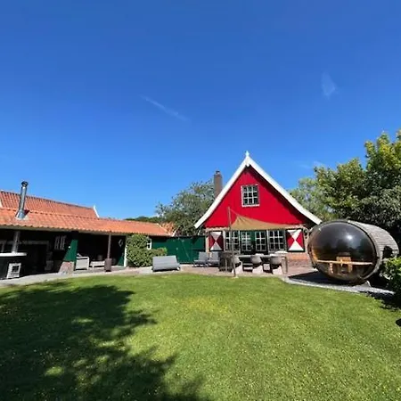 Semesterbostad De Appelbloesem 6-persoons Met Overdekte Hottub, Barrelsauna, Lounge, Wifi