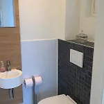 De Appelbloesem 6-persoons Met Overdekte Hottub, Barrelsauna, Lounge, Wifi Dom wakacyjny *